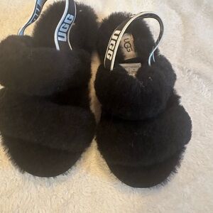 UGG Kids Fluffy Black Slippers
